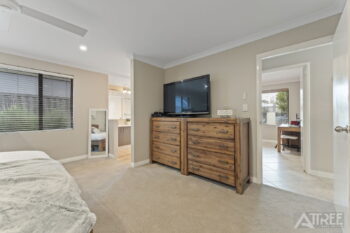 Listing image for 9 Horsham Crescent, Harrisdale  WA  6112