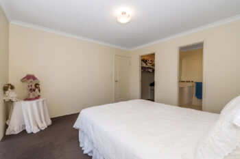 Listing image for 11 Stillwater Street, Southern River  WA  6110