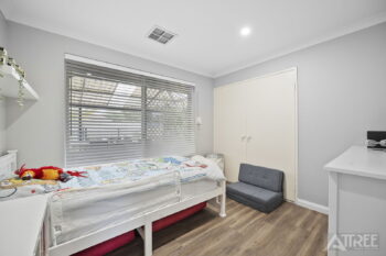 Listing image for 33 Hartwell Parade, Jandakot  WA  6164