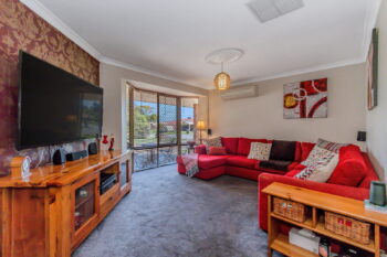 Listing image for 10 Mulga Place, Thornlie  WA  6108