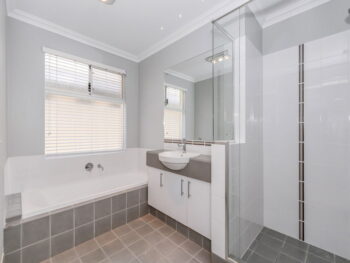 Listing image for 176 Castlewood Parkway, Southern River  WA  6110