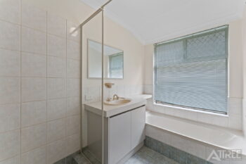 Listing image for 11 Illawarra Crescent, Canning Vale  WA  6155