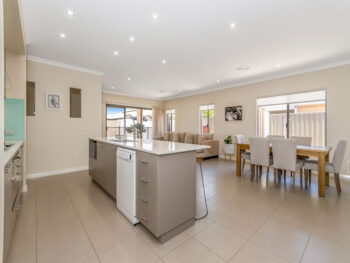 Listing image for 8 Alamo Link, Harrisdale  WA  6112