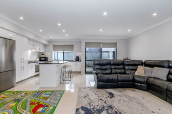 Listing image for 5/39 Edinburgh Road, Forrestfield  WA  6058