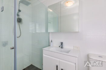 Listing image for 23 Chatsworth Gate, Canning Vale  WA  6155