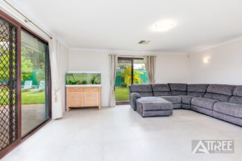 Listing image for 17 Amber Way, Thornlie  WA  6108
