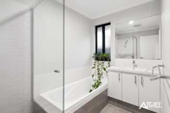 Listing image for 32 Minette Road, Piara Waters  WA  6112