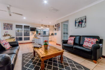 Listing image for 29 Fairfield Gardens, Canning Vale  WA  6155