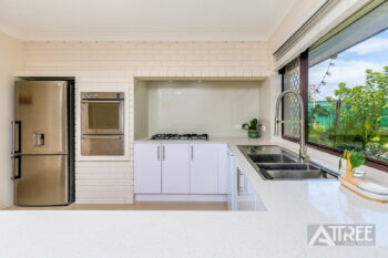 Listing image for 17 Amber Way, Thornlie  WA  6108