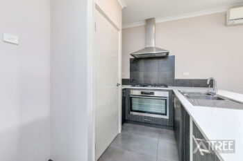 Listing image for 4 Tompkins Way, Harrisdale  WA  6112