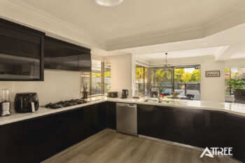 Listing image for 4 Illawarra Crescent, Canning Vale  WA  6155