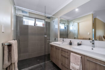 Listing image for 7 Llorens Way, Southern River  WA  6110