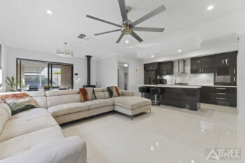 Listing image for 10 Loseto Link, Piara Waters  WA  6112