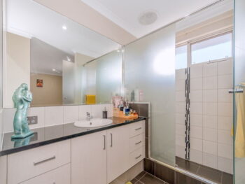 Listing image for 6 Granite Road, Harrisdale  WA  6112