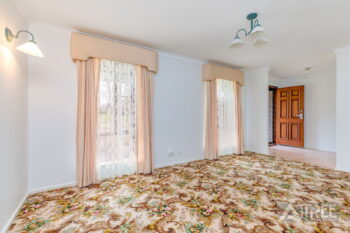 Listing image for 36 Kingsford Way, Huntingdale  WA  6110