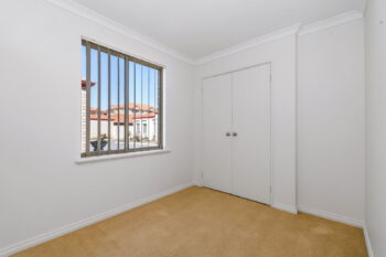 Listing image for 4/2 Mainsail Terrace, Yangebup  WA  6164