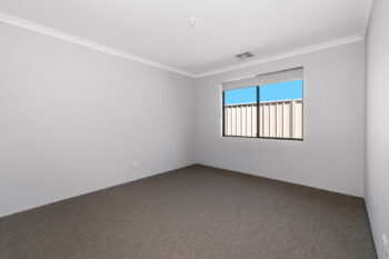 Listing image for 38 Alverston Boulevard, Haynes  WA  6112