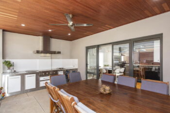 Listing image for 10 Rochford Street, Canning Vale  WA  6155