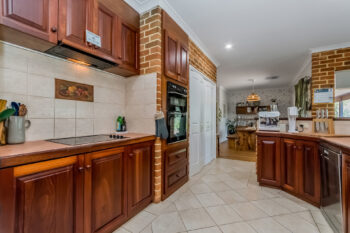 Listing image for 3 Plateau Heights, Hovea  WA  6071