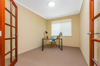 Listing image for 14 Minton Bend, Harrisdale  WA  6112