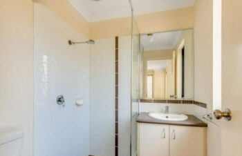 Listing image for 2/16 Arnott Court, Kelmscott  WA  6111