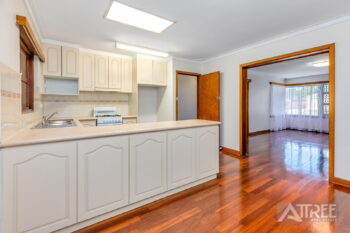 Listing image for 21 Slee Avenue, Kelmscott  WA  6111