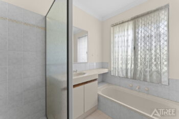 Listing image for 17 Pentland Crescent, Dudley Park  WA  6210