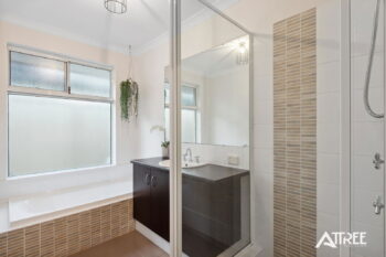 Listing image for 15 Marseille Gardens, Piara Waters  WA  6112