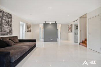 Listing image for 49 Cromarty Gardens, Canning Vale  WA  6155