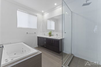 Listing image for 10 Loseto Link, Piara Waters  WA  6112