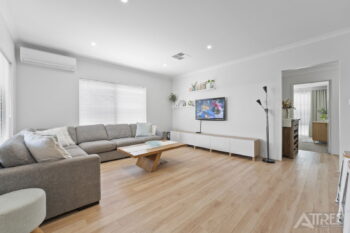 Listing image for 8 Passendale Crescent, Piara Waters  WA  6112