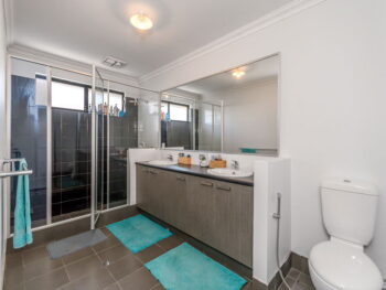 Listing image for 16 Mandalup Road, Haynes  WA  6112