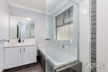 Listing image for 8 Grapestone Road, Piara Waters  WA  6112