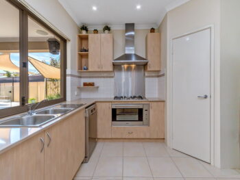 Listing image for 3 Diamond Way, Harrisdale  WA  6112