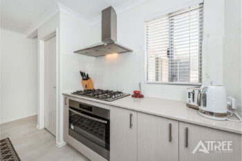 Listing image for 17 Liscombe Crescent, Harrisdale  WA  6112