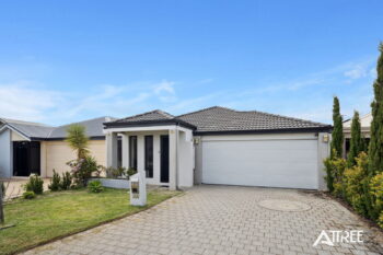 Listing image for 33 Portsmouth Way, Harrisdale  WA  6112