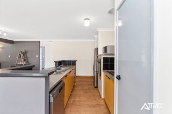 Listing image for 20 Shannon Ramble, Gosnells  WA  6110