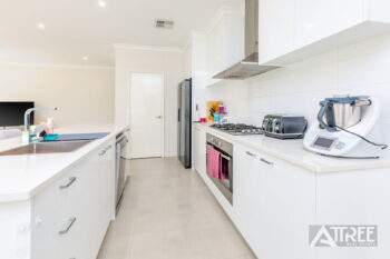 Listing image for 39 Clementine Boulevard, Treeby  WA  6164