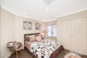 Listing image for 19 Illawarra Crescent, Canning Vale  WA  6155