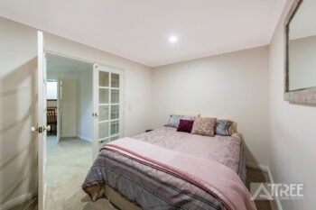 Listing image for 13 Valleyview Trail, Canning Vale  WA  6155