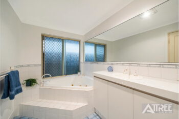 Listing image for 25 Waten Place, Canning Vale  WA  6155