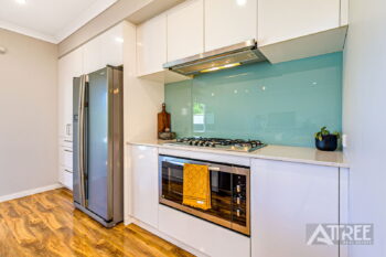 Listing image for 6 Oakbella Parade, Harrisdale  WA  6112