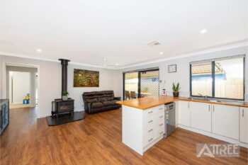 Listing image for 4 Brolga Grove, Seville Grove  WA  6112