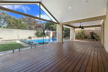 Listing image for 30 Pebble Bush Drive, Canning Vale  WA  6155
