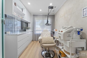 Listing image for 21 Lucas Loop, Canning Vale  WA  6155