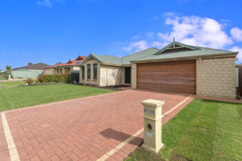 Listing image for 11 Barrett Street, Southern River  WA  6110