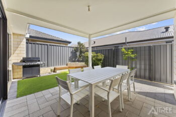 Listing image for 19 Melbourne Loop, Hammond Park  WA  6164