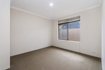 Listing image for 6 Grandis Bend, Southern River  WA  6110