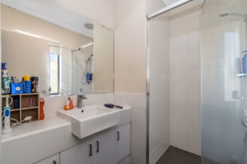 Listing image for 10B Debenham Street, Thornlie  WA  6108