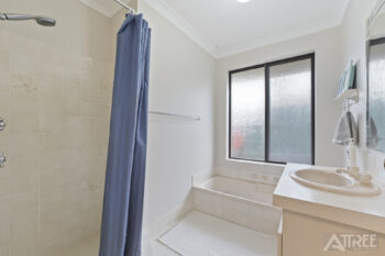 Listing image for 50 Swingler Way, Gosnells  WA  6110